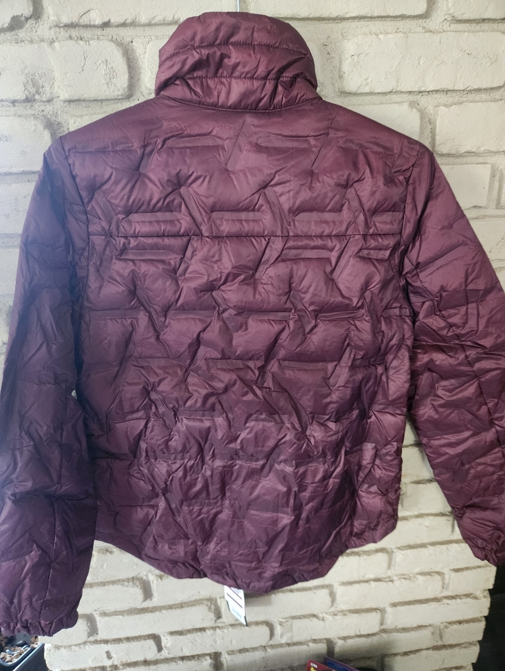 NWT Woman's Gerry Puffer Jacket - Picture 9 of 9